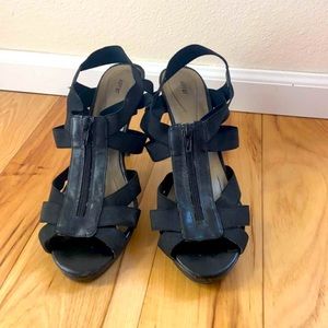 Black Tie Heels APT9